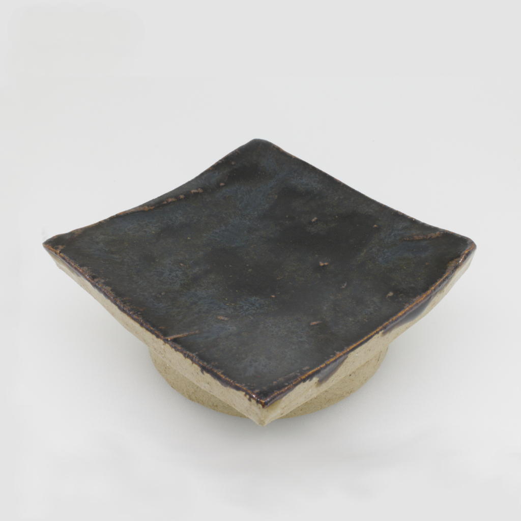 Small square tenmoku dish